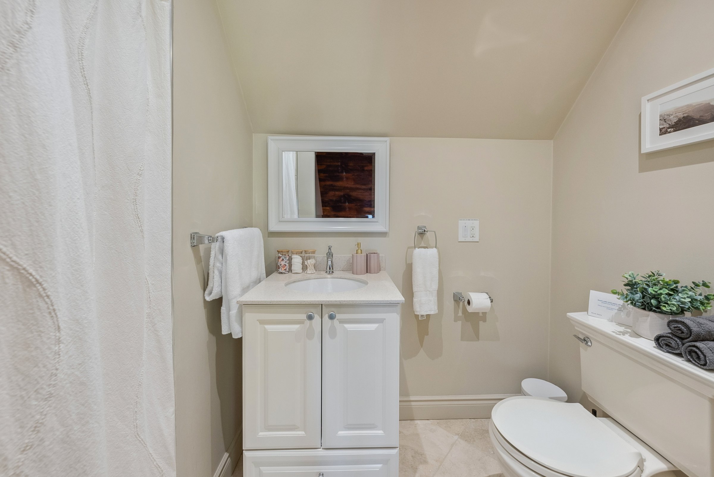 SZNS cottage photo
